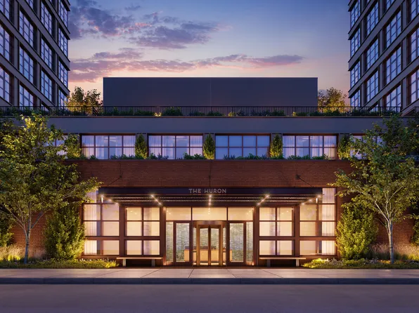 29 Huron Street image 9 of 19