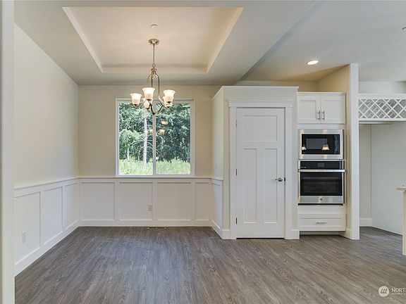 3rd image of 2531 79th Avenue SE #97