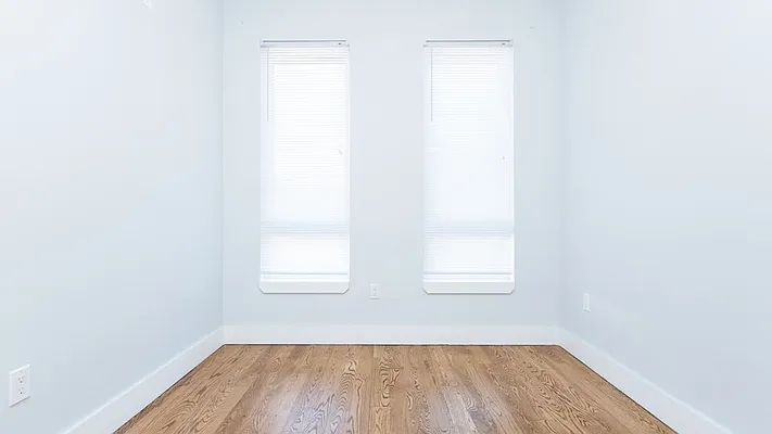 Rented by Nooklyn NYC LLC | media 21