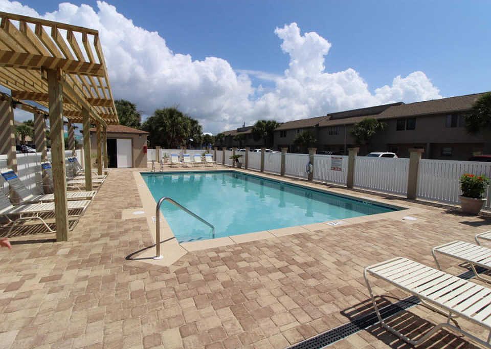 1st image of 8443 Gulf Blvd APT F25