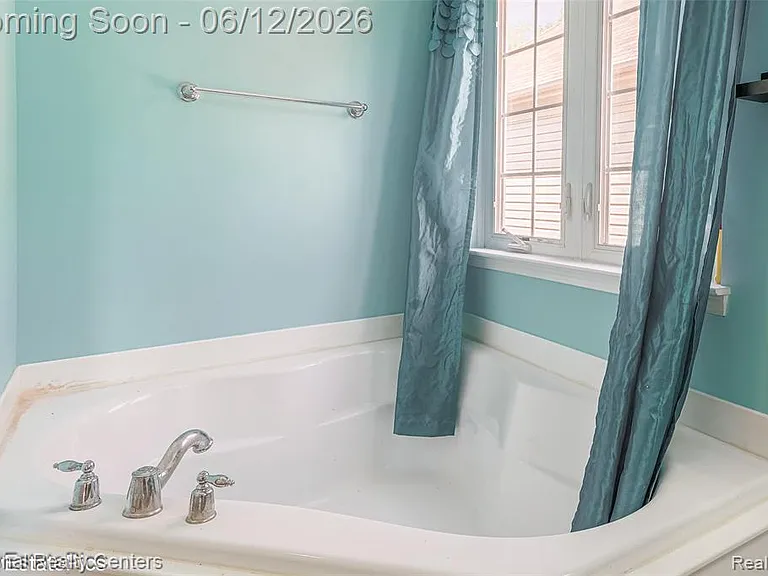 45149 Bartlett Dr — Photo 35