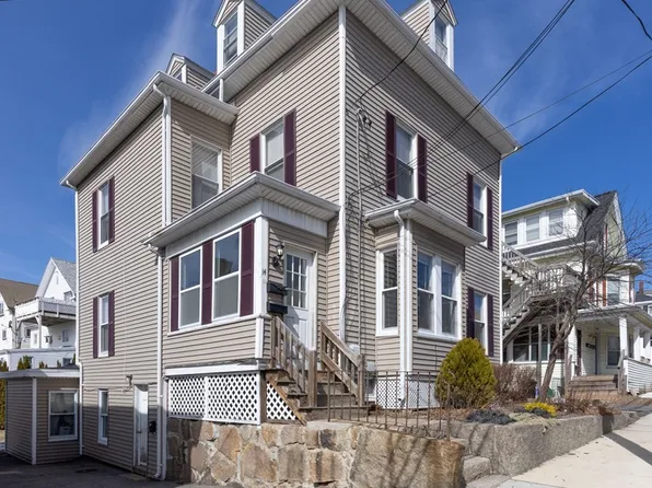 14 Trask St, Gloucester, MA 01930