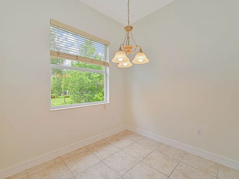 6031 Jonathans Bay Cir #502 — Photo 10