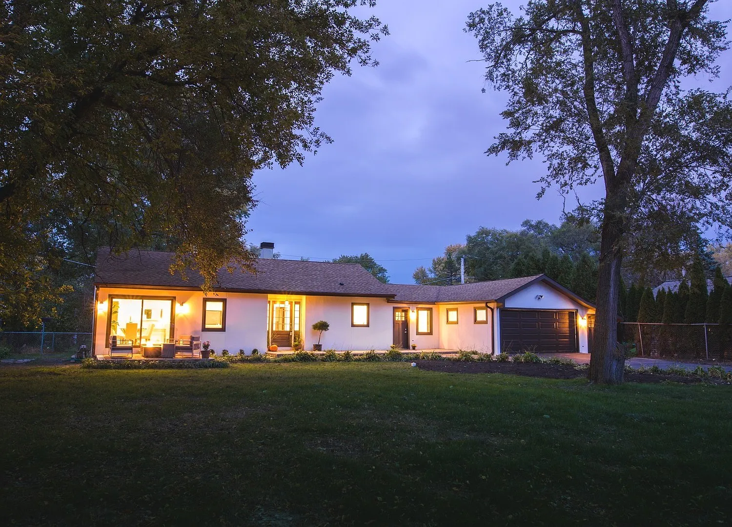 127 E Brookfield Ave photo 1