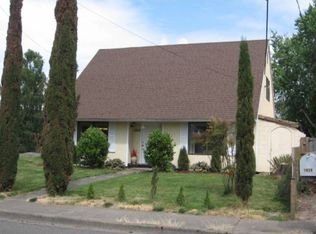 1810 N Main St, Newberg, OR 97132