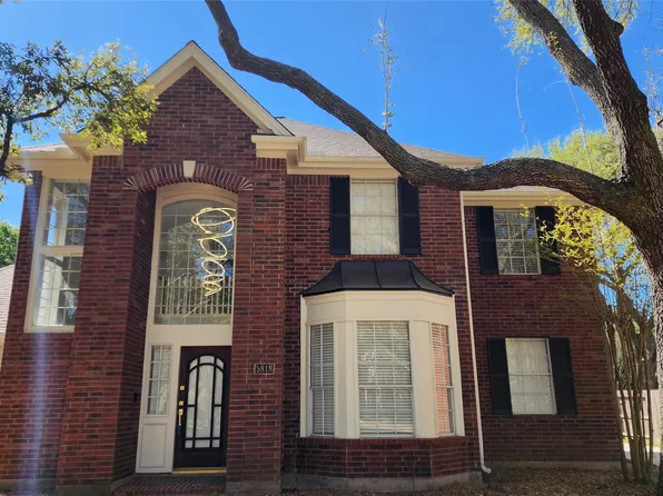 5818 Wilkins Ln, Sugar Land, TX 77479