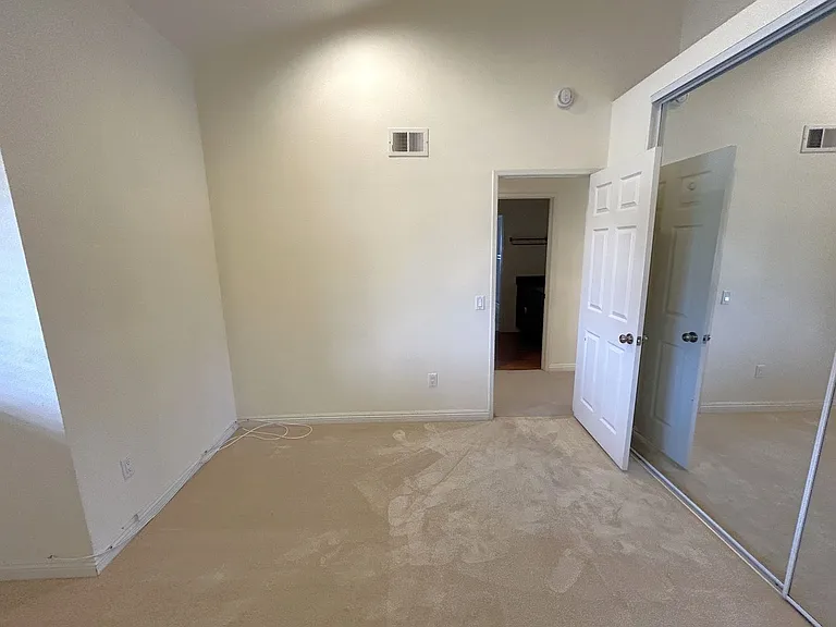 904 Sky Meadow Pl — Photo 24
