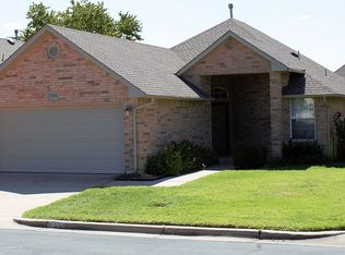 928 Heather Glen Dr, Norman, OK 73072