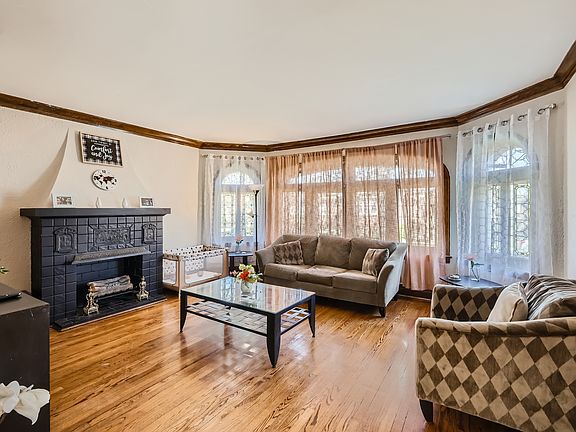 2nd image of 2118 Wenonah Ave