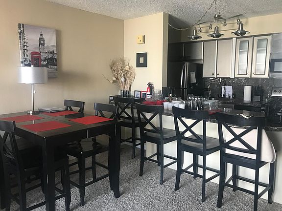 4th image of 1020 15th St APT 26I