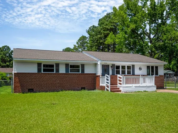 3036 Bomar Dr, Chesapeake, VA 23321