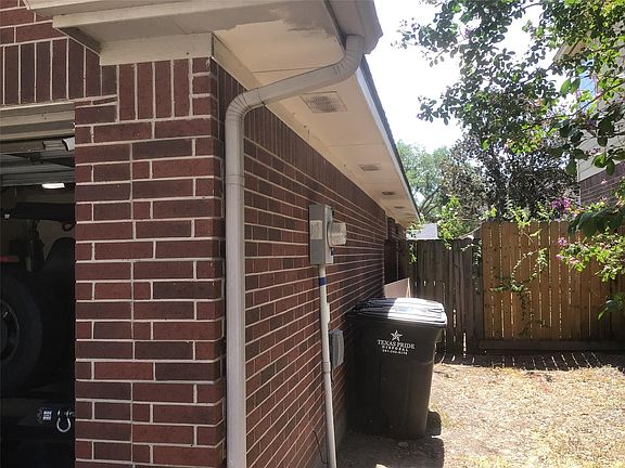4th image of 1418 Miller Ave