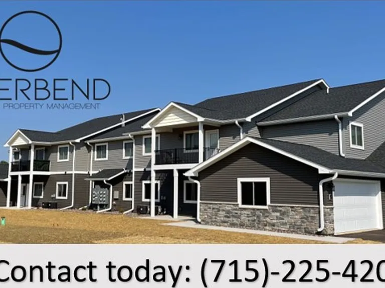 220 & 222 Independence Dr — Photo 1