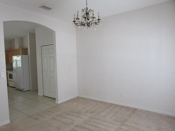 5th image of 1126 Jaslo St SE