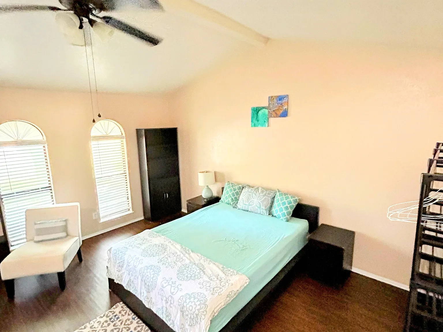 Cloverglen Co-Living — Photo 4