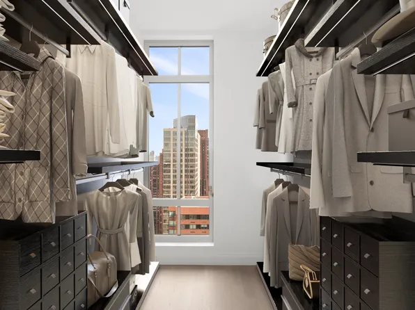 200 East 95th Street image 9 of 13