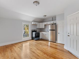 109 Pleasant St #202, Claremont, NH 03743