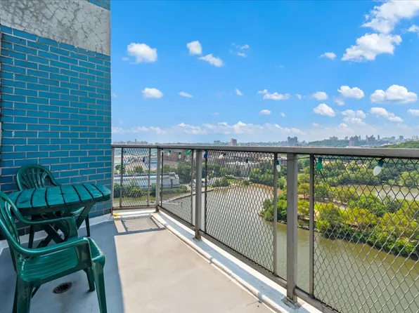 2400 Johnson Avenue image 14 of 22