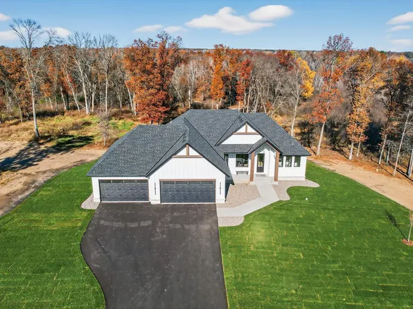 973 200th Ave NW, Oak Grove, MN 55011