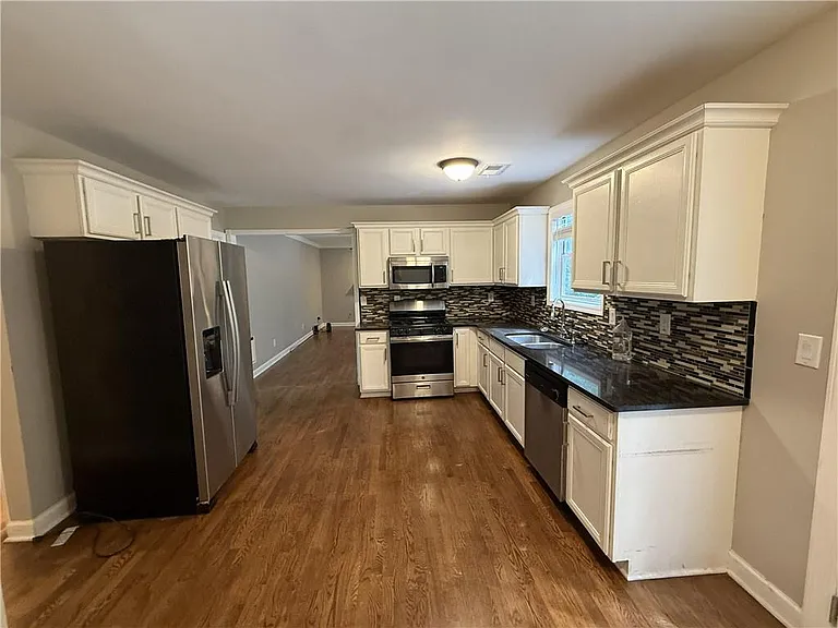 944 Crossing Rock Dr — Photo 10