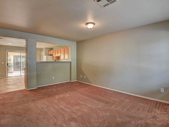 5th image of 10385 Coyote Cub Ave