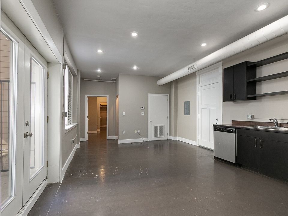 2 bedroom