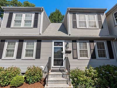 284 Linden St #284, Wellesley, MA, 02482