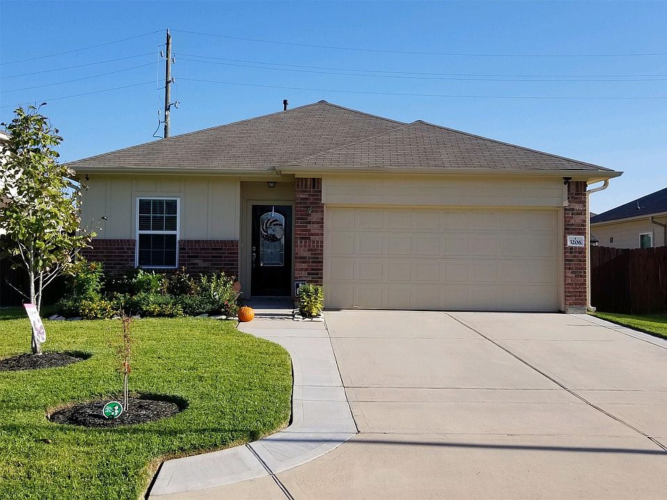 1st image of 3206 Lauren Oaks Ln