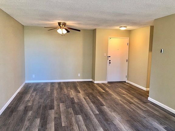 3rd image of 1051 Beach Park Blvd APT 103