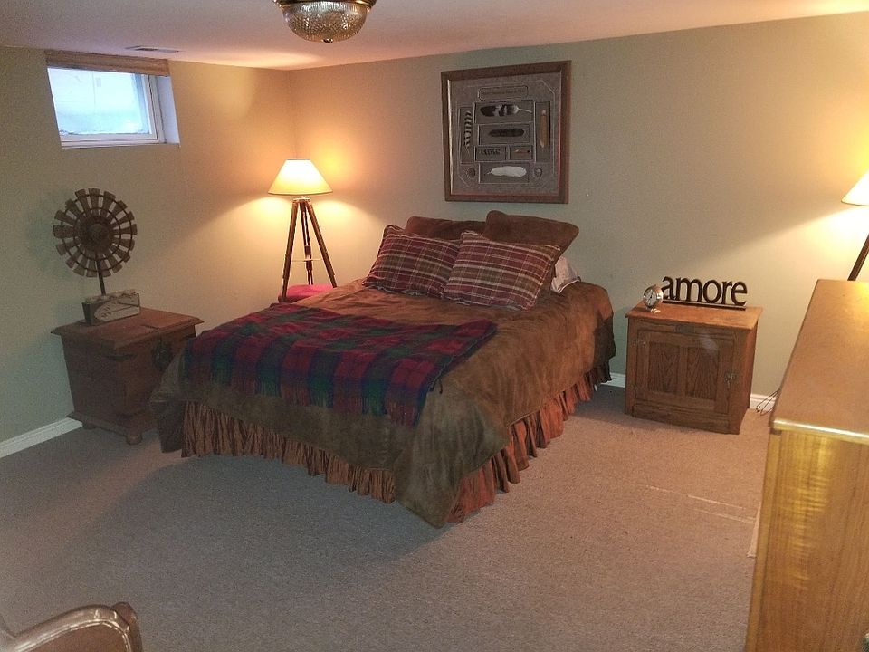 2nd image of 2111 Walker Ln