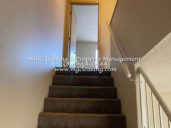 4th image of 1003 Garden Way