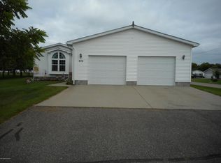 402 N Broadway Ave, New York Mills, MN 56567