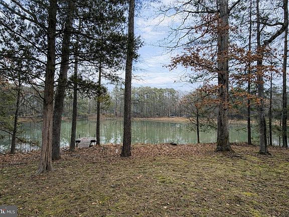 5th image of 24 Simmons Cv