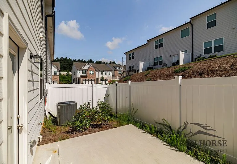 14 Depot Landing Way — Photo 29