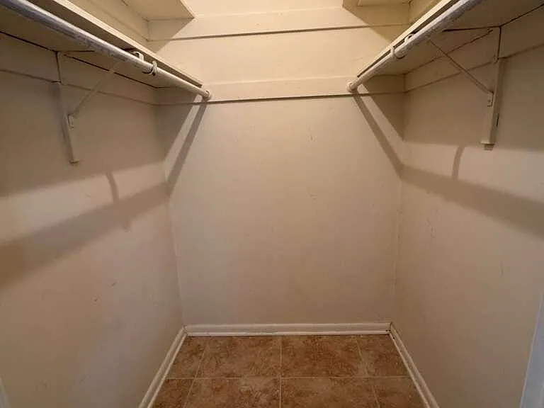 1140 Morse Blvd — Photo 22