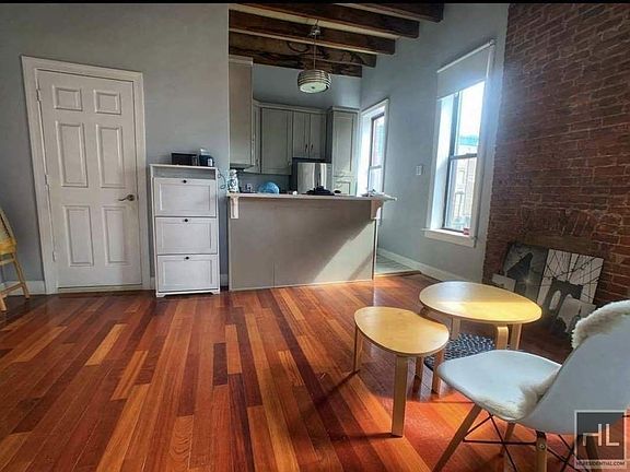 2nd image of 368 7th Ave #3