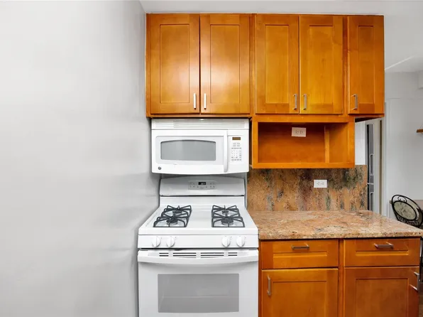 110-11 Queens Boulevard image 12 of 22