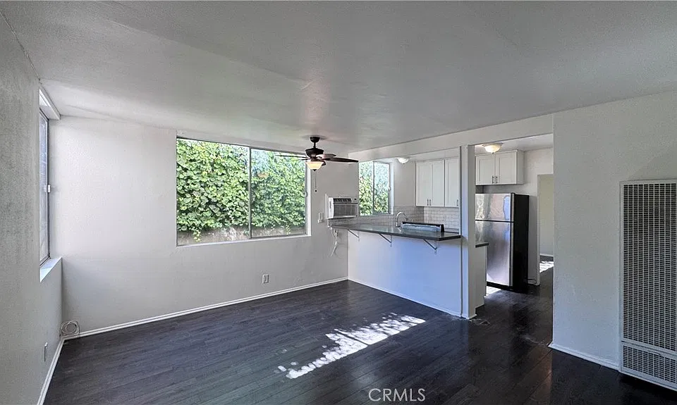 214 Echandia St #4