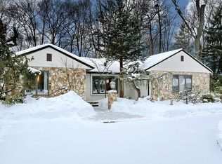 563 Baylor Ave, River Vale, NJ 07675