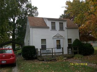 509 E Pleasant St, Greenup, IL 62428