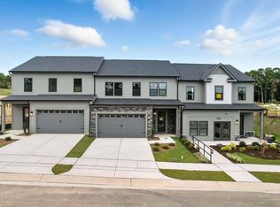 1105 Palisade Bluff Ln, Apex, NC 27502