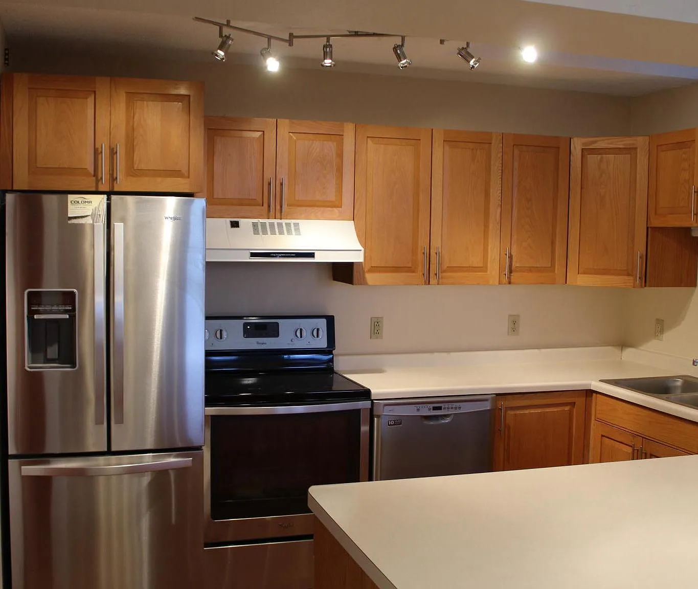 Jefferson Square Apartments — Photo 4