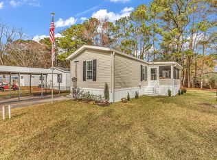 52 Offshore Dr, Murrells Inlet, SC 29576