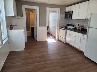 5 Garfield St, Enfield, CT 06082