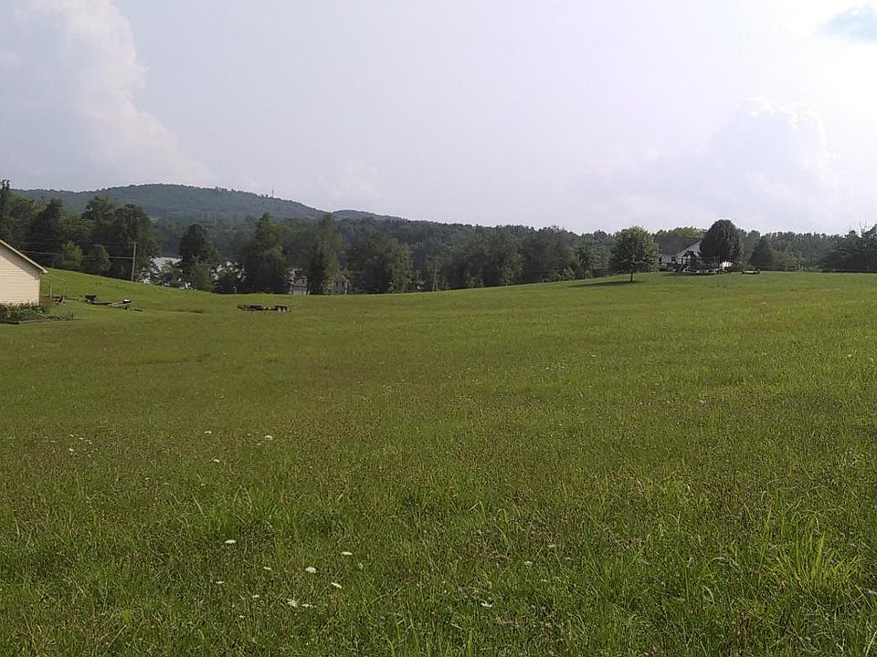 2nd image of Landhaven Way