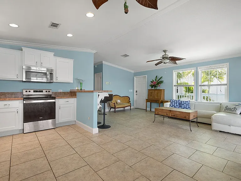 H33 Miriam St — Photo 13