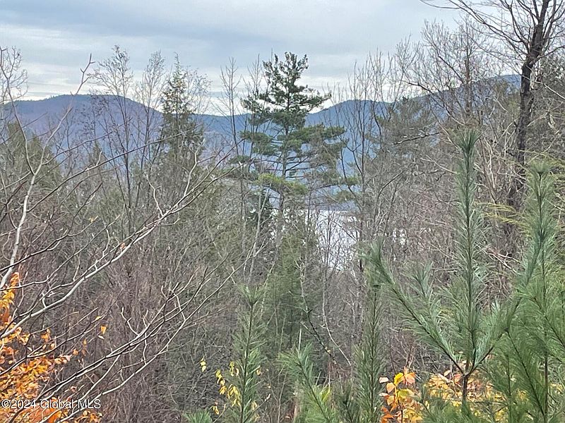 2nd image of 8 Lake Ridge Road