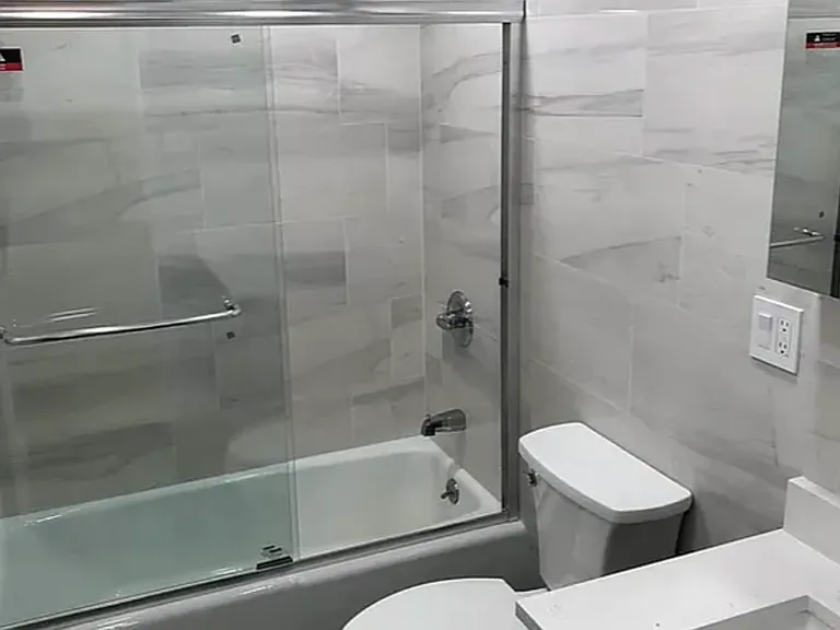 327 Park Ave S #3 — Photo 6