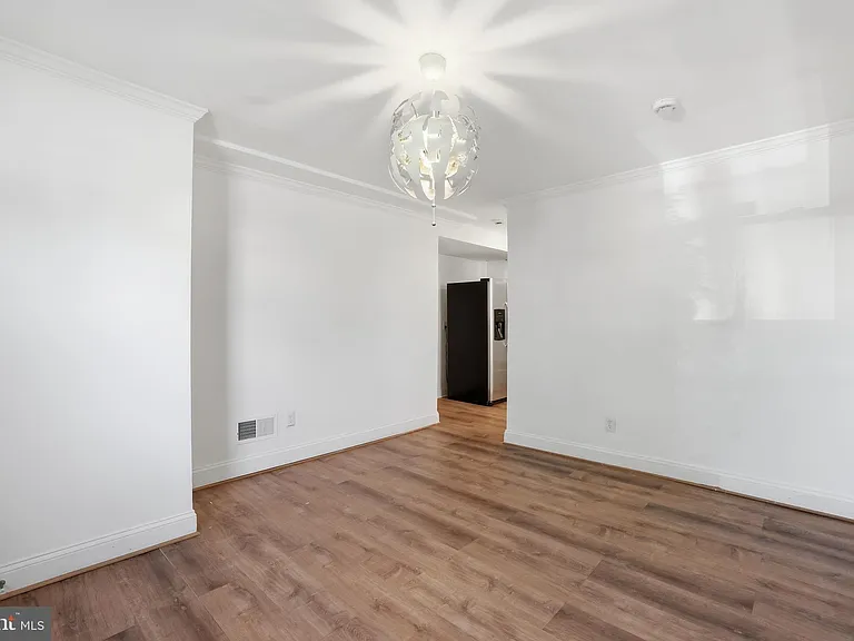 1701 Montello Ave NE #B — Photo 5