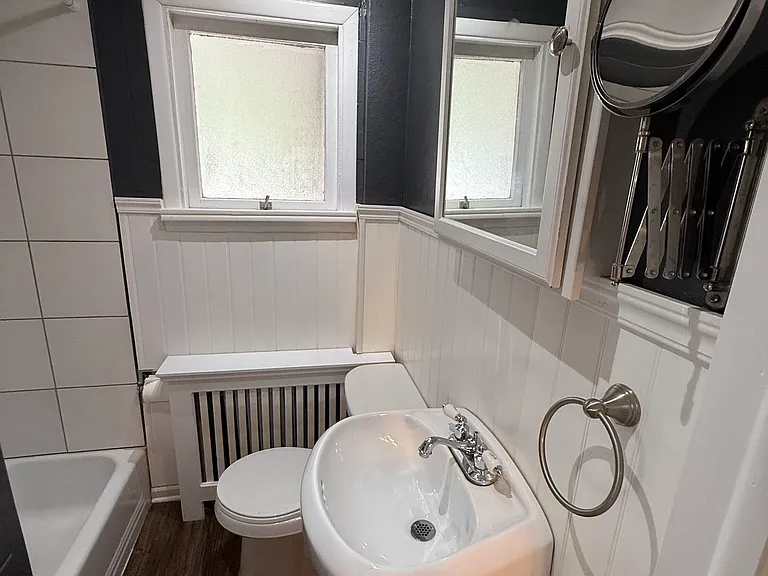 471 Haddon Ave — Photo 17